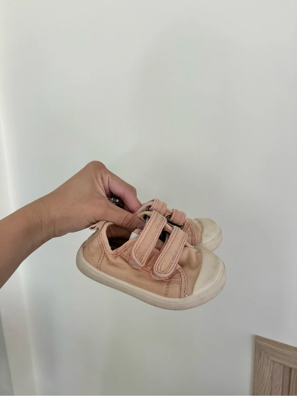 Toddler Pink Canvas Hook-and-Loop Sneakers